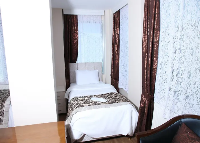 Hotel Camlica Tower *