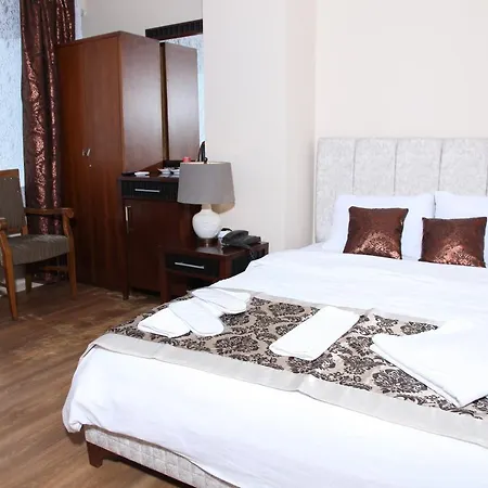 מלון Camlica Tower