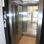 Camlica Tower 酒店 *