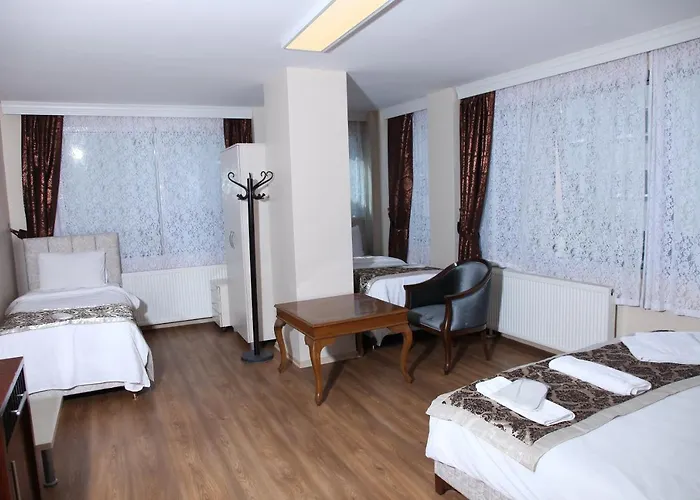 Camlica Tower Hotel *